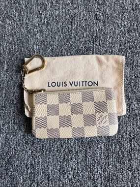 Louis Vuitton Damier Azur Canvas Key Pouch in Cream and Light Gray